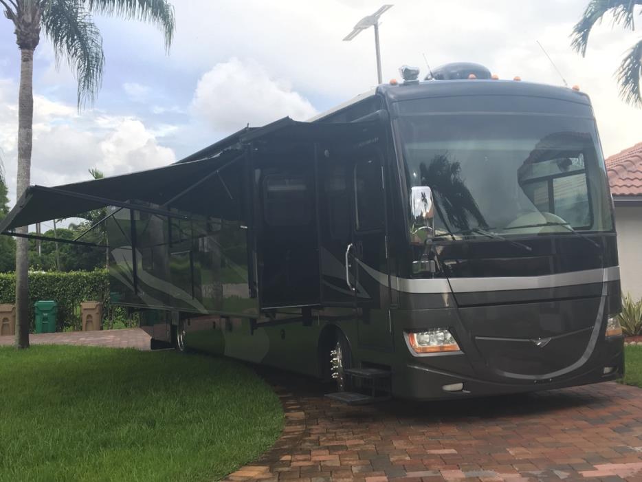 2009 Fleetwood DISCOVERY 40G