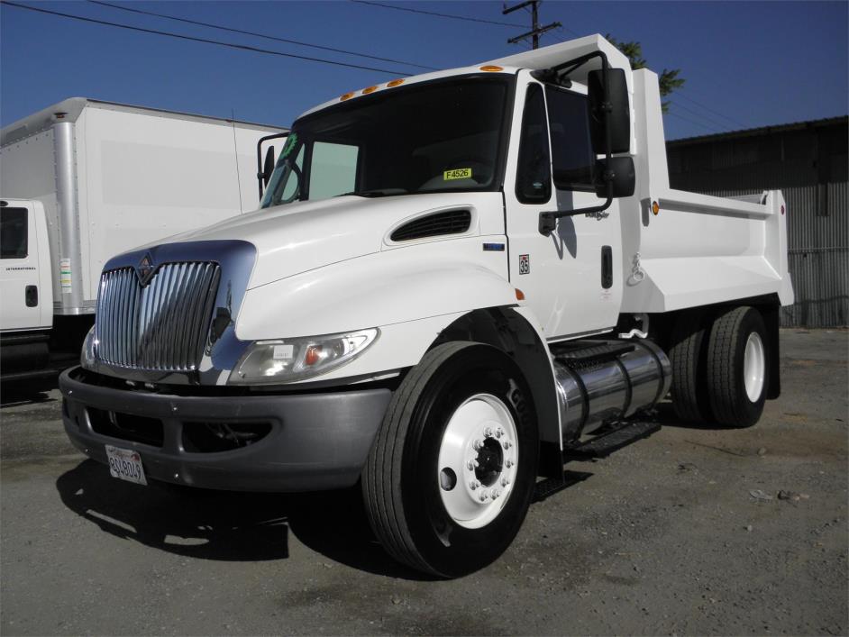 2009 International 4300 Sba  Dump Truck