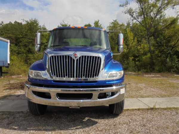 2012 International 4400  Cab Chassis