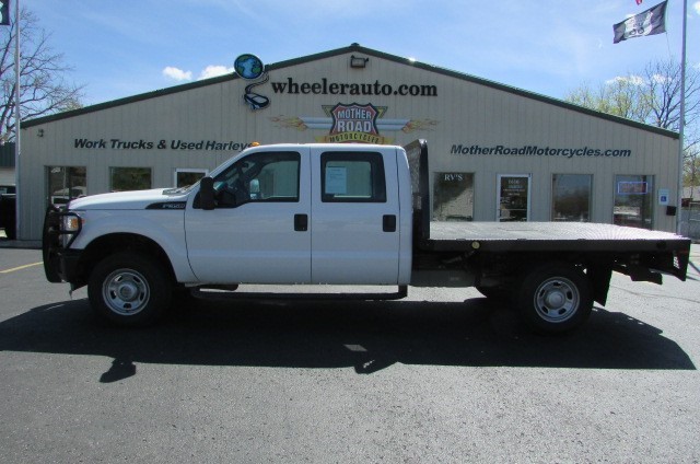 2012 Ford F350  Flatbed Truck