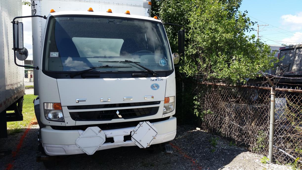 2008 Mitsubishi Fuso Fk260  Box Truck - Straight Truck