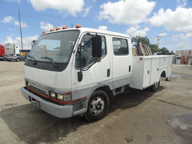 2002 Mitsubishi Fuso Fe640  Utility Truck - Service Truck