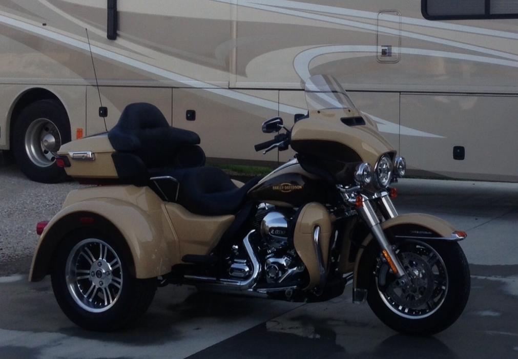 2014 Harley-Davidson TRI GLIDE ULTRA CLASSIC