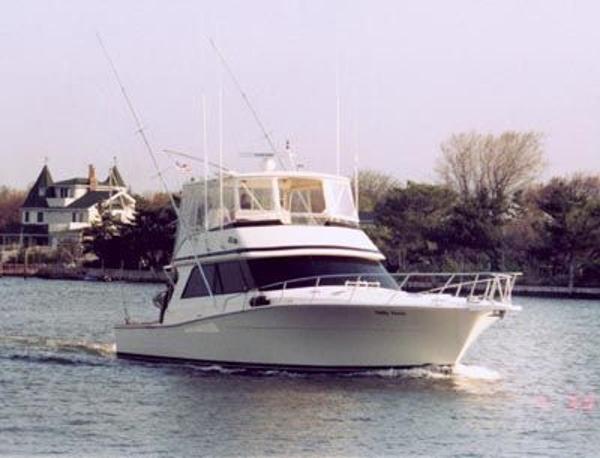 1992 Viking 50 Flybridge Convertible