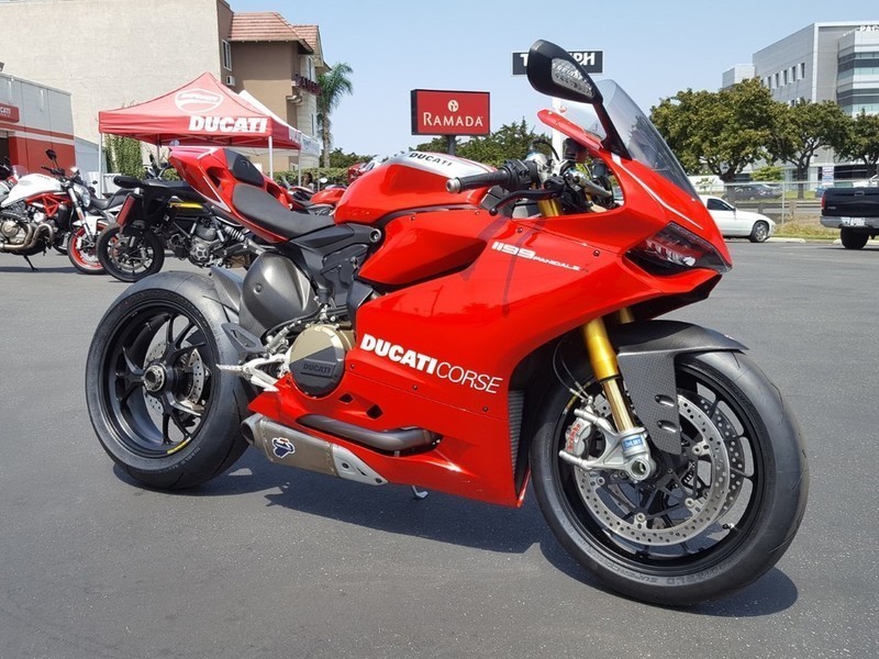 2014 Ducati SUPERBIKE 1199 PANIGALE R