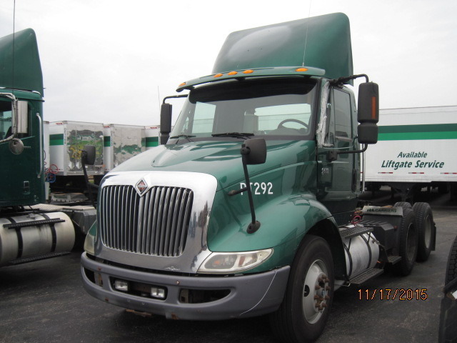 2005 International Transtar 8600  Conventional - Day Cab