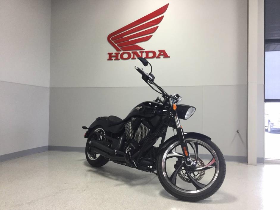 2013 Victory Cross Country Gloss Black