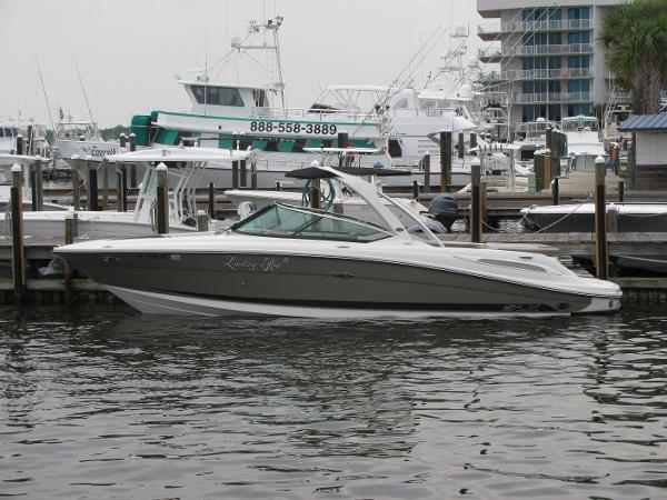 2011 Sea Ray 270 SLX