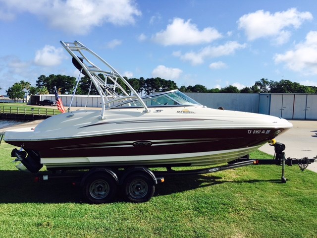 2007 Sea Ray 200 Sundeck