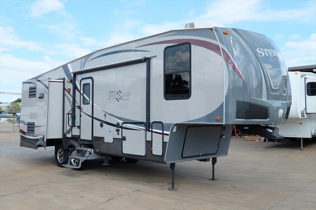 2011 Forest River Wildcat Sterling 29MK 31'