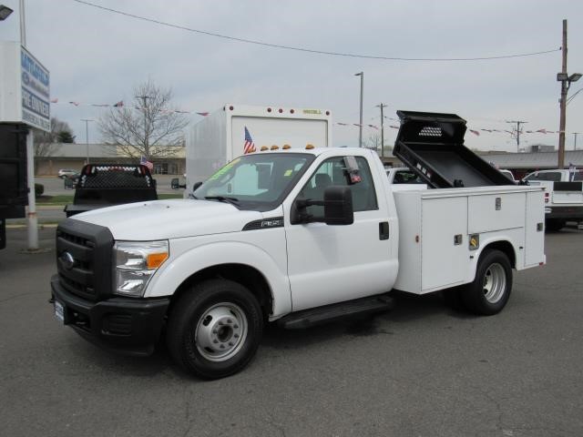 2013 Ford F350  Utility Truck - Service Truck