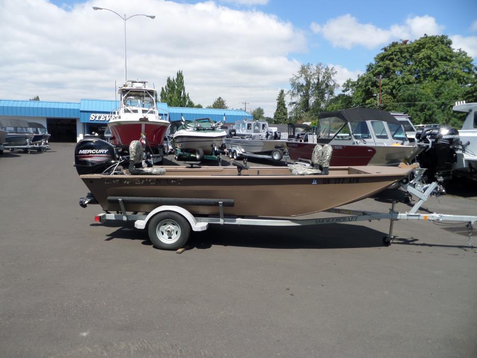 2015 SMOKERCRAFT 1660 Sportsman