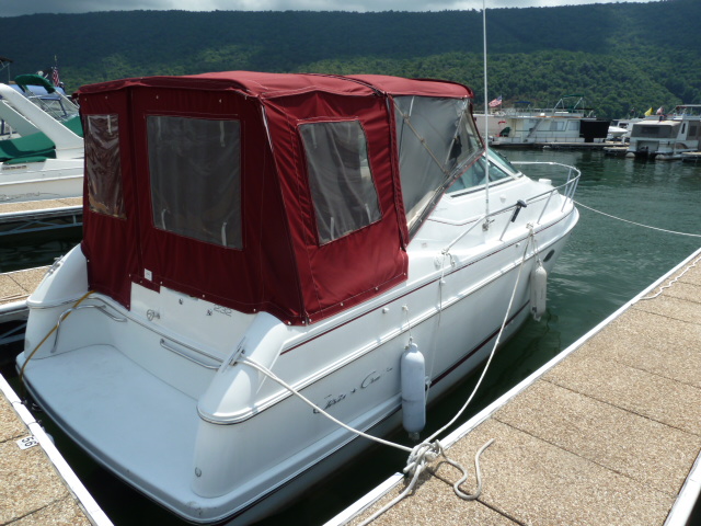 1992 Chris Craft 232 Crowne