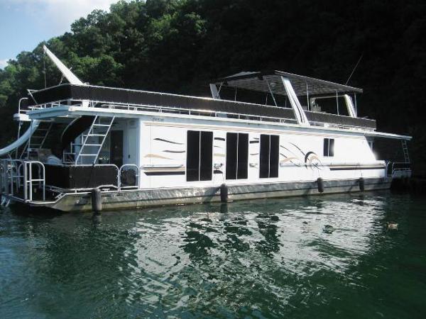 2000 FANTASY CUSTOM YACHTS Houseboat