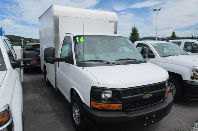 2016 Chevrolet Express Cutaway  Cab Chassis