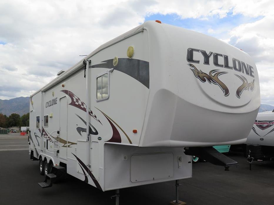 2008 Heartland Cyclone 3210