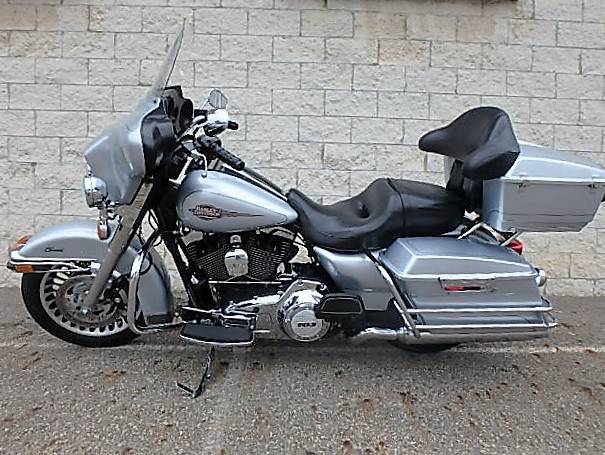 2015 Harley-Davidson Street Glide Special FLHXS