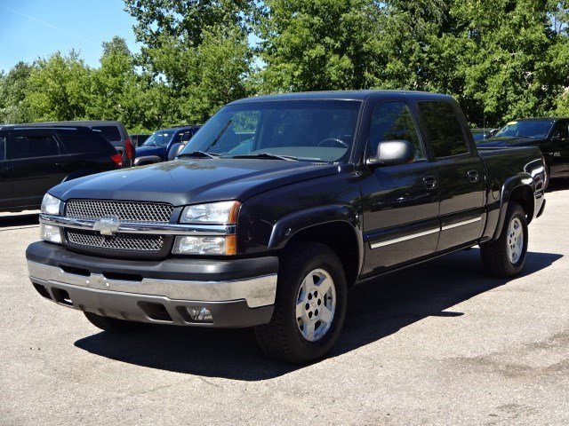 2004 Chevrolet Silverado 1500 Crew Cab  Pickup Truck