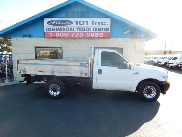 2002 Ford F250  Flatbed Truck