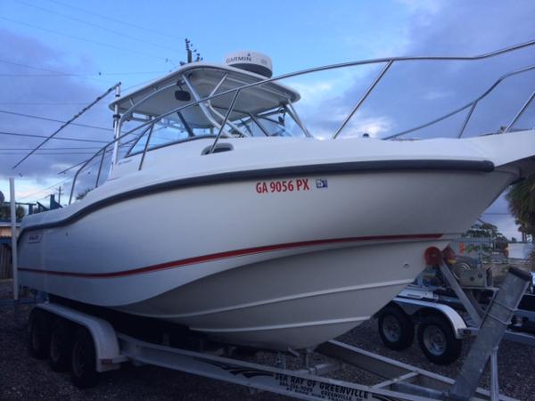 2006 Boston Whaler 255 Conquest