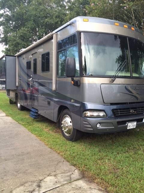 2005 Winnebago ADVENTURER 35U