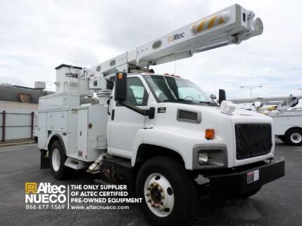 2006 Chevrolet C7500  Bucket Truck - Boom Truck