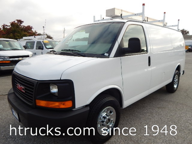 2009 Gmc 3500  Cargo Van