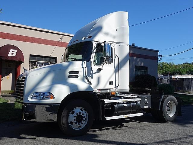 2007 Mack Vision Cxn612  Conventional - Day Cab