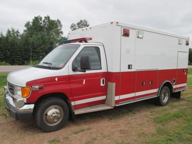 2006 Ford E450  Ambulance
