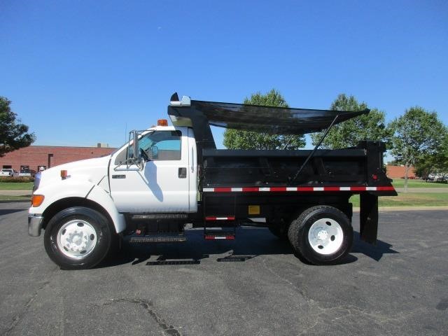 2006 Ford F750 Xl Sd  Dump Truck