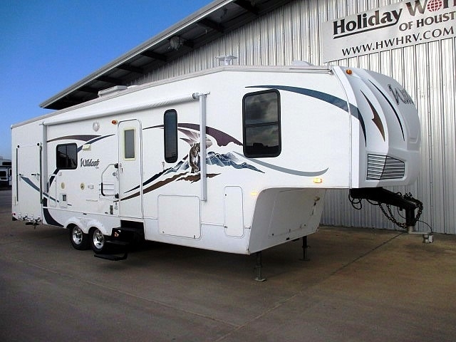 2009 Forest River WILDCAT 31thbs