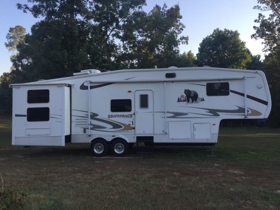 2007 Forest River SILVERBACK 33LBHTS