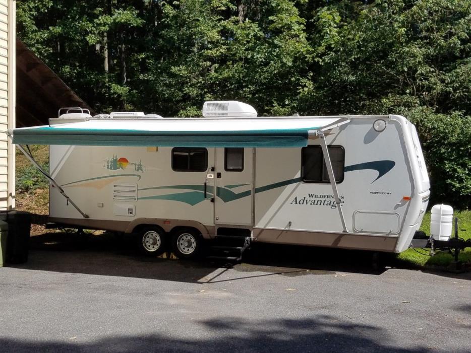 2004 Fleetwood WILDERNESS ADVANTAGE 27FQS