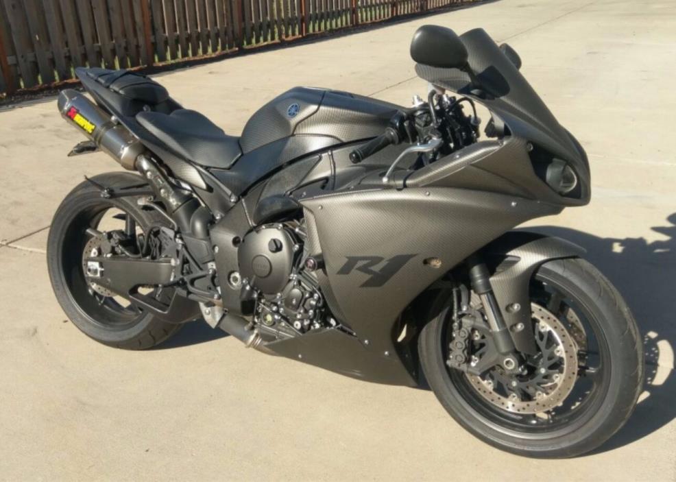 2009 Yamaha YZF R1