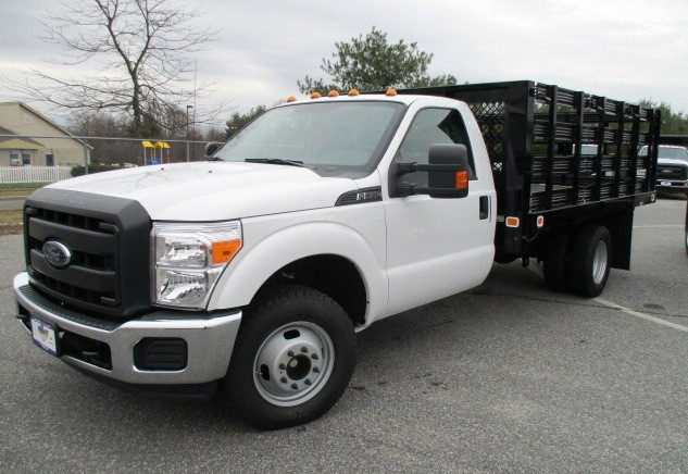 2016 Ford F350  Contractor Truck