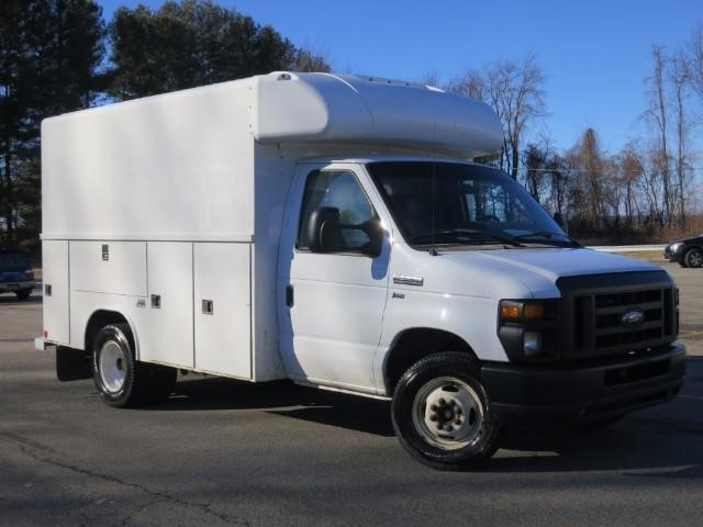 2011 Ford E350  Utility Truck - Service Truck