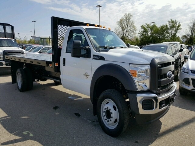 2016 Ford F550  Flatbed Truck