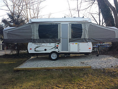 2015 Forest River FLAGSTAFF 228D