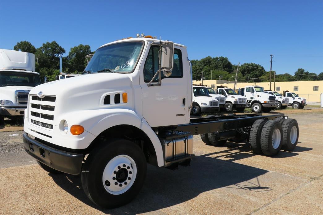 2004 Sterling Lt7500  Cab Chassis