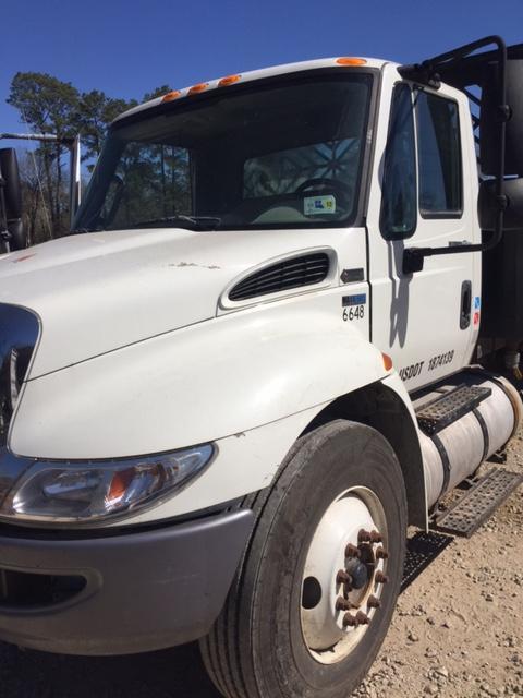 2013 International Durastar 4300  Flatbed Truck