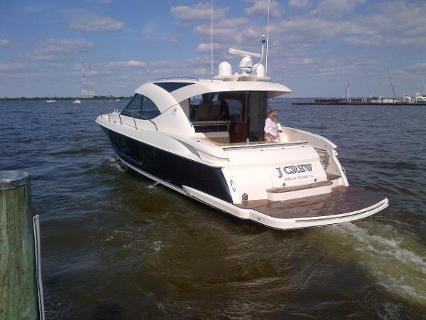 2012 Riviera 4400 Sport Yacht Series II