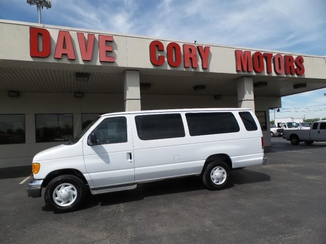 2006 Ford E-350 Super Duty  Cargo Van