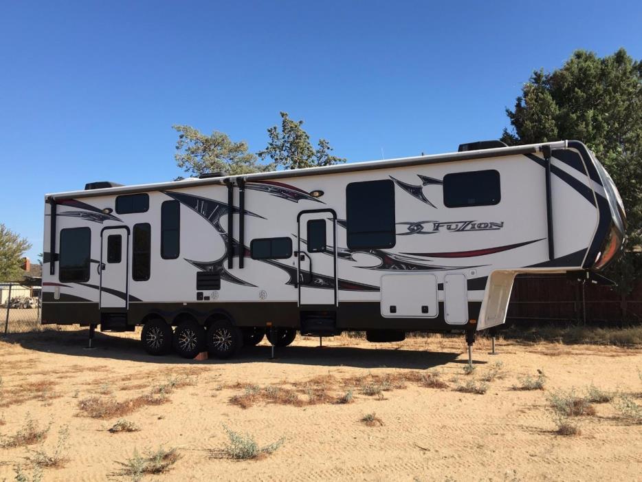 2012 Keystone FUZION 360