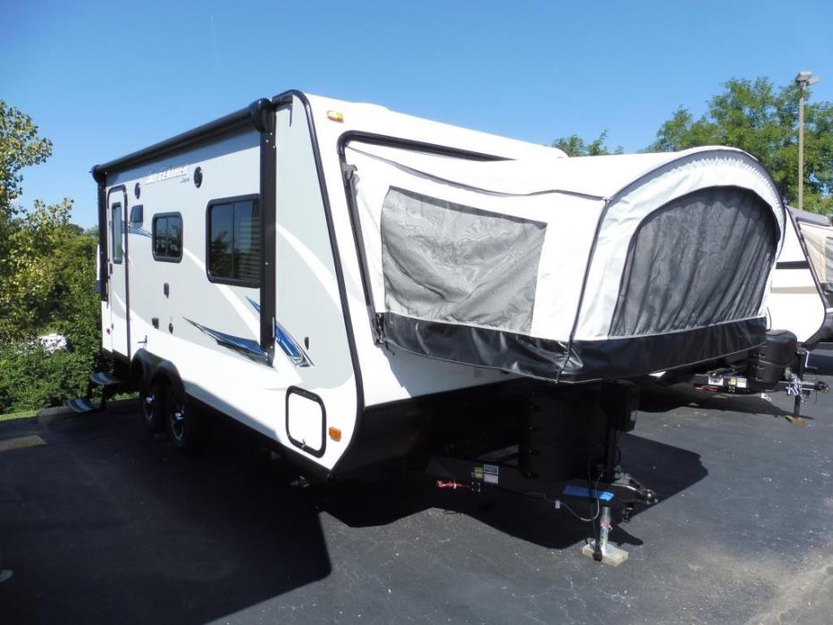 2017 Jayco Jay Feather Ultra Lite 19H
