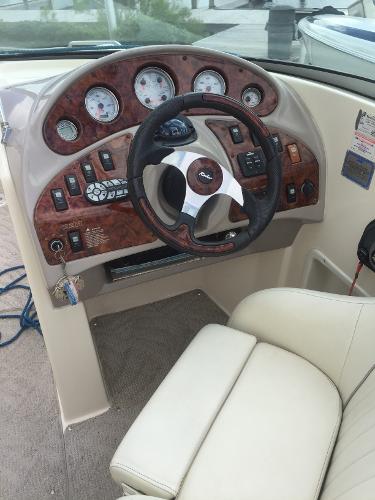 2005 Rinker 262 Captiva Bowrider