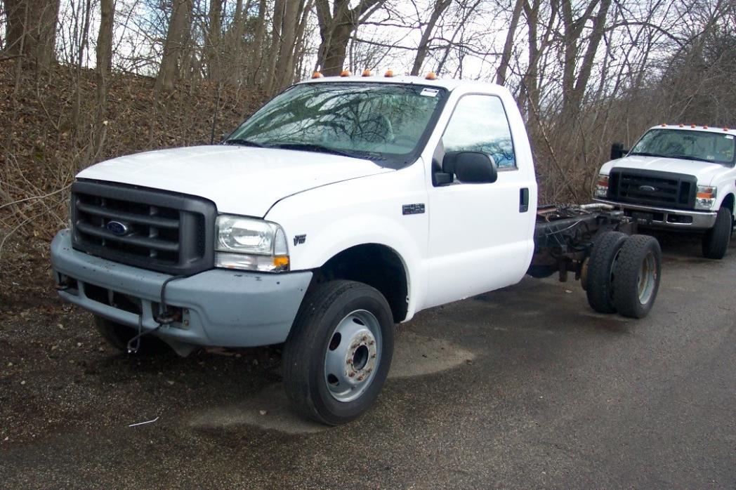 2003 Ford F450  Cab Chassis