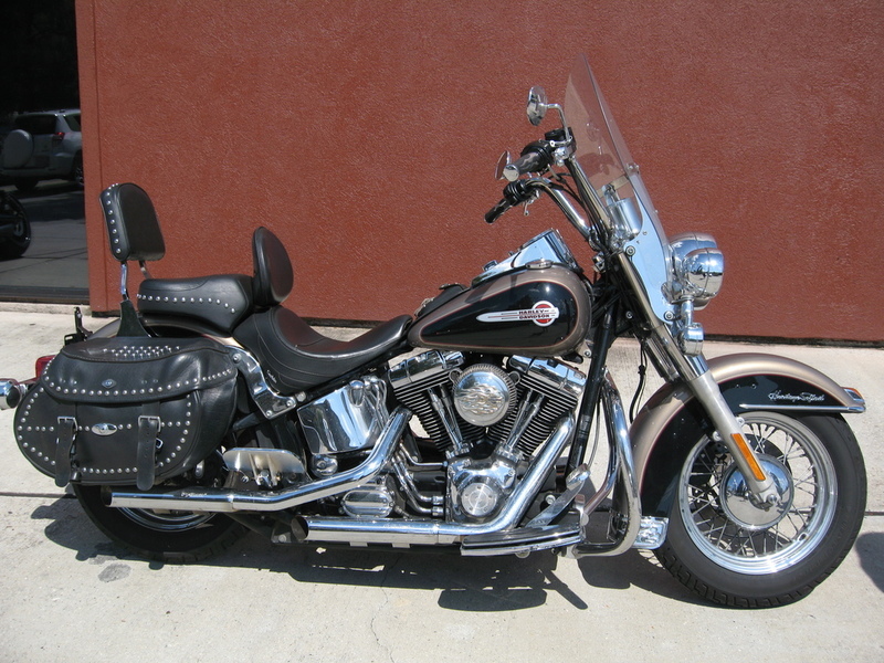 2004 Harley-Davidson FLSTC - Heritage Softail