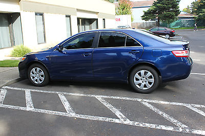 Toyota : Camry LE 2010 toyota camry le automatic cruise control only 77 k miles