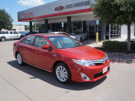 Toyota : Camry XLE Hybrid XLE Hybrid 2.5L Anti-Theft Device(s) Side Air Bag System Airbag Deactivation