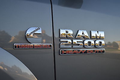 Dodge : Ram 2500 Laramie 2013 dodge ram 2500 laramie mega cab 6.7 diesel with nav 4 x 4 low miles rare find